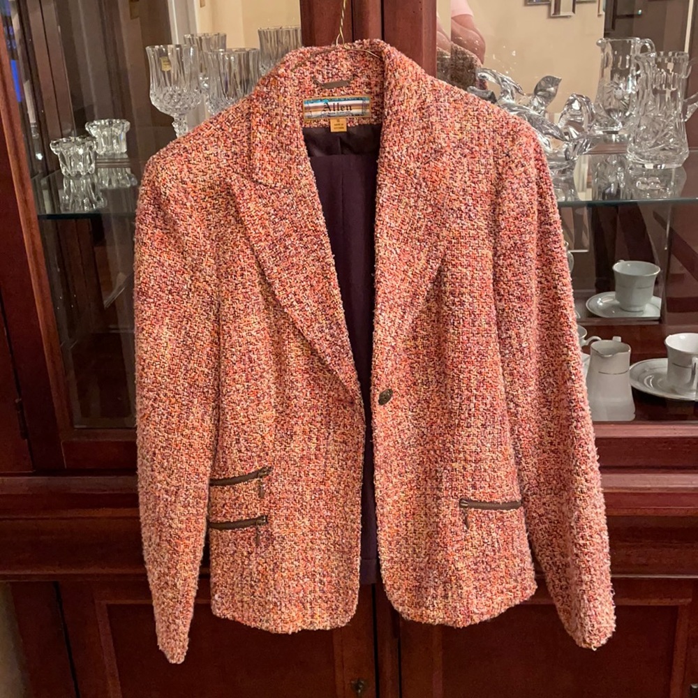 Two piece pant suit, never worn.